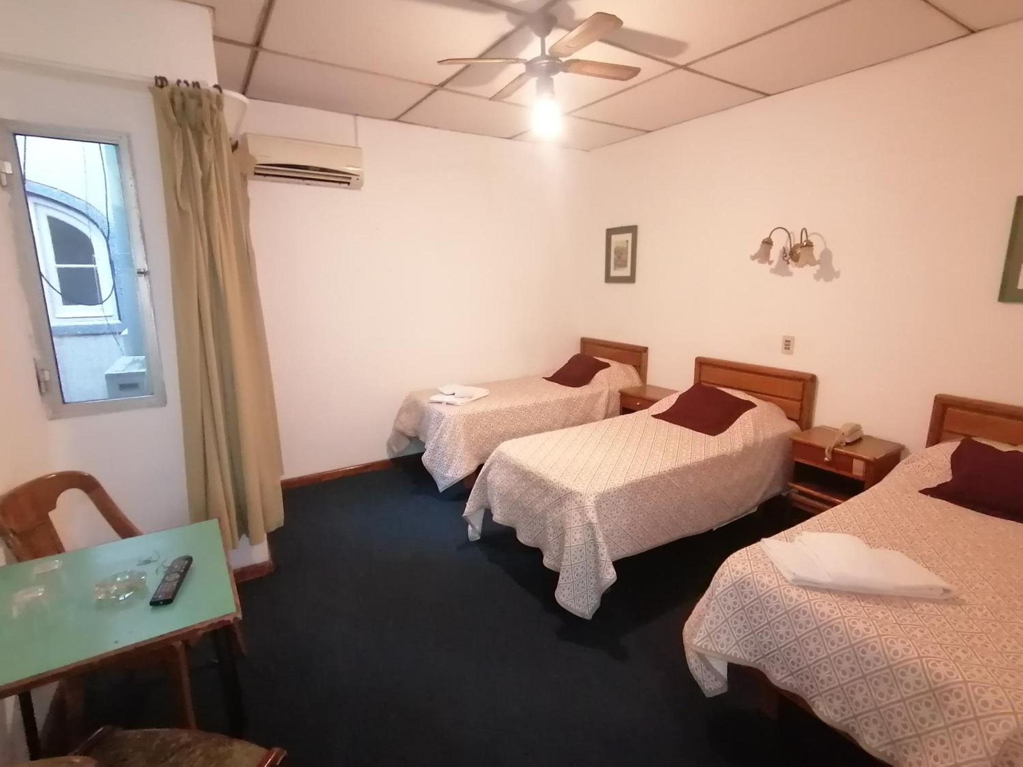 Hotel Richmond モンテビデオ エクステリア 写真